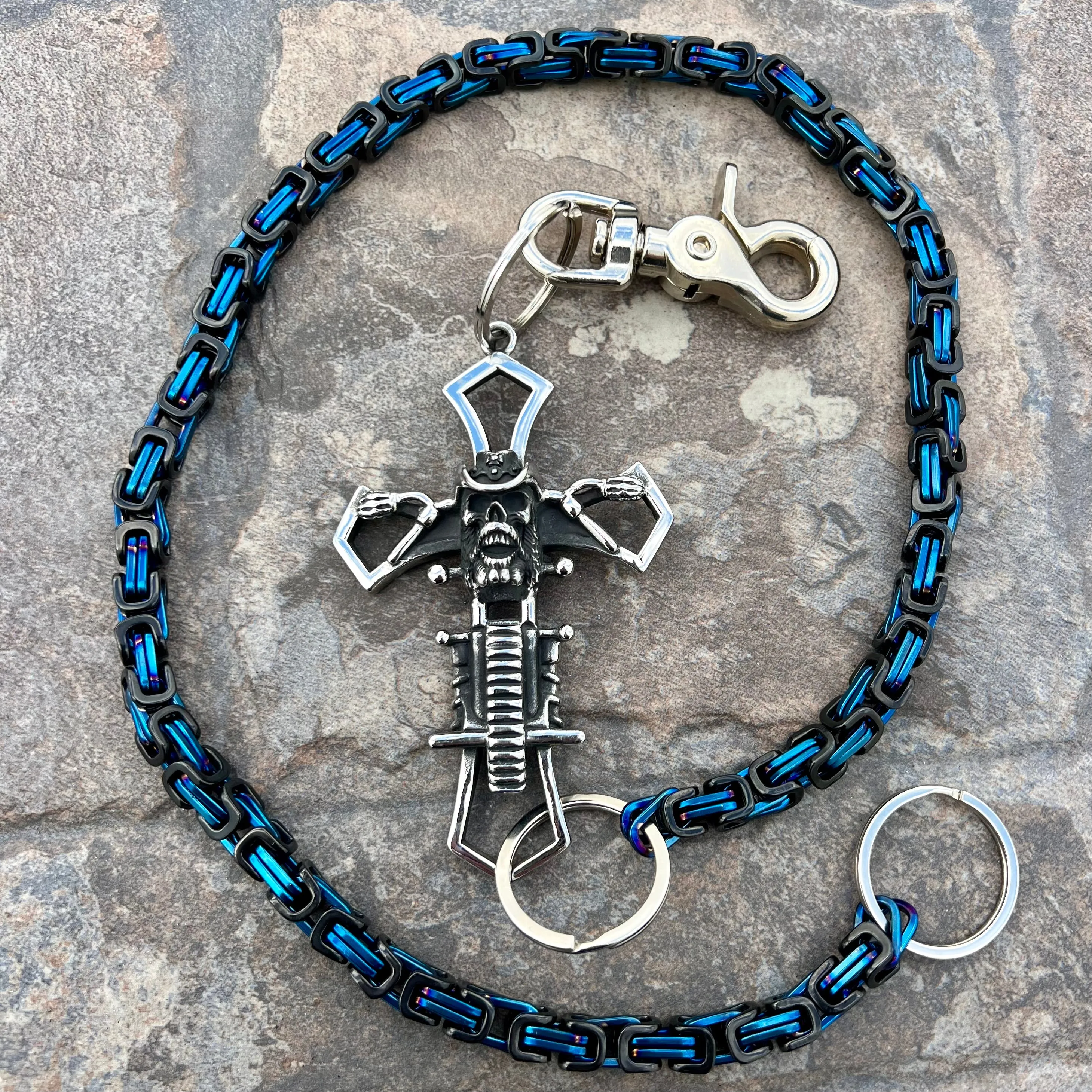 Cowboy Cross Wallet Chain - Black & Blue Daytona Deluxe - WC226D