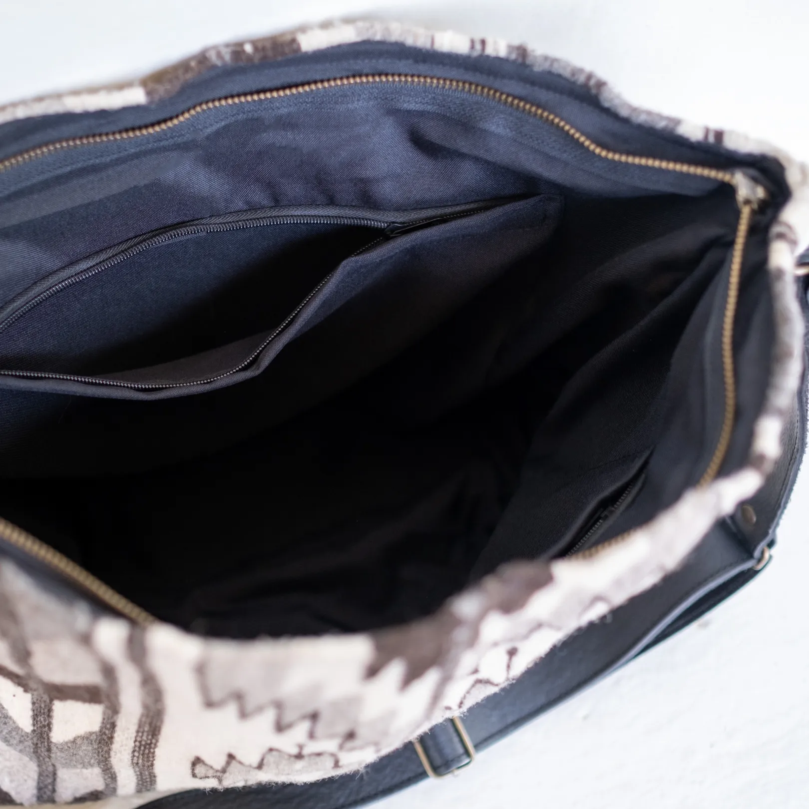 Hermila Shoulder Bag