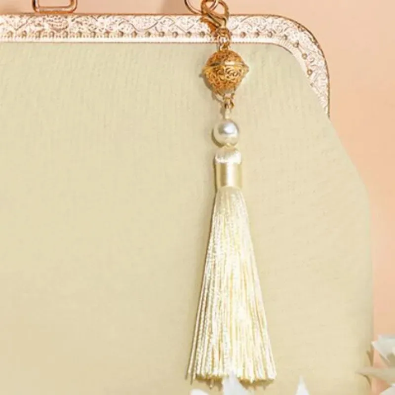 Vintage Lace Clutch with Kiss Lock